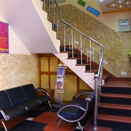 Hotel Ayesha Palace Delhi  Luaran gambar